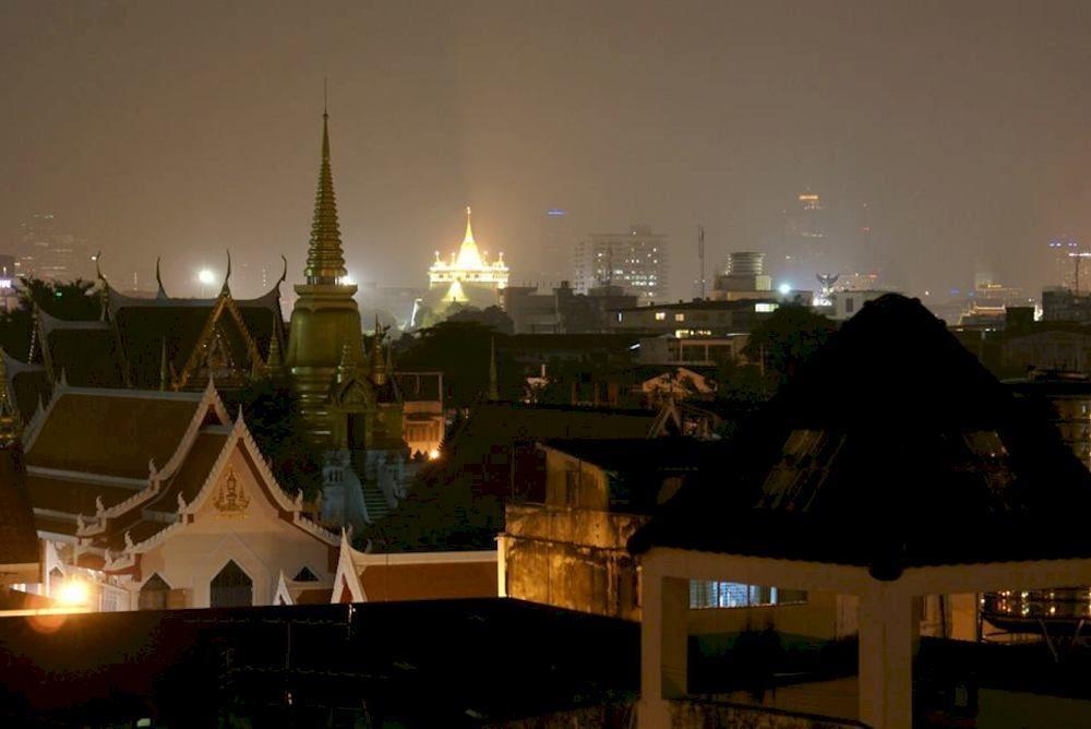 Roof View Place Bangkok Buitenkant foto